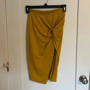 Dynamite mustard skirt